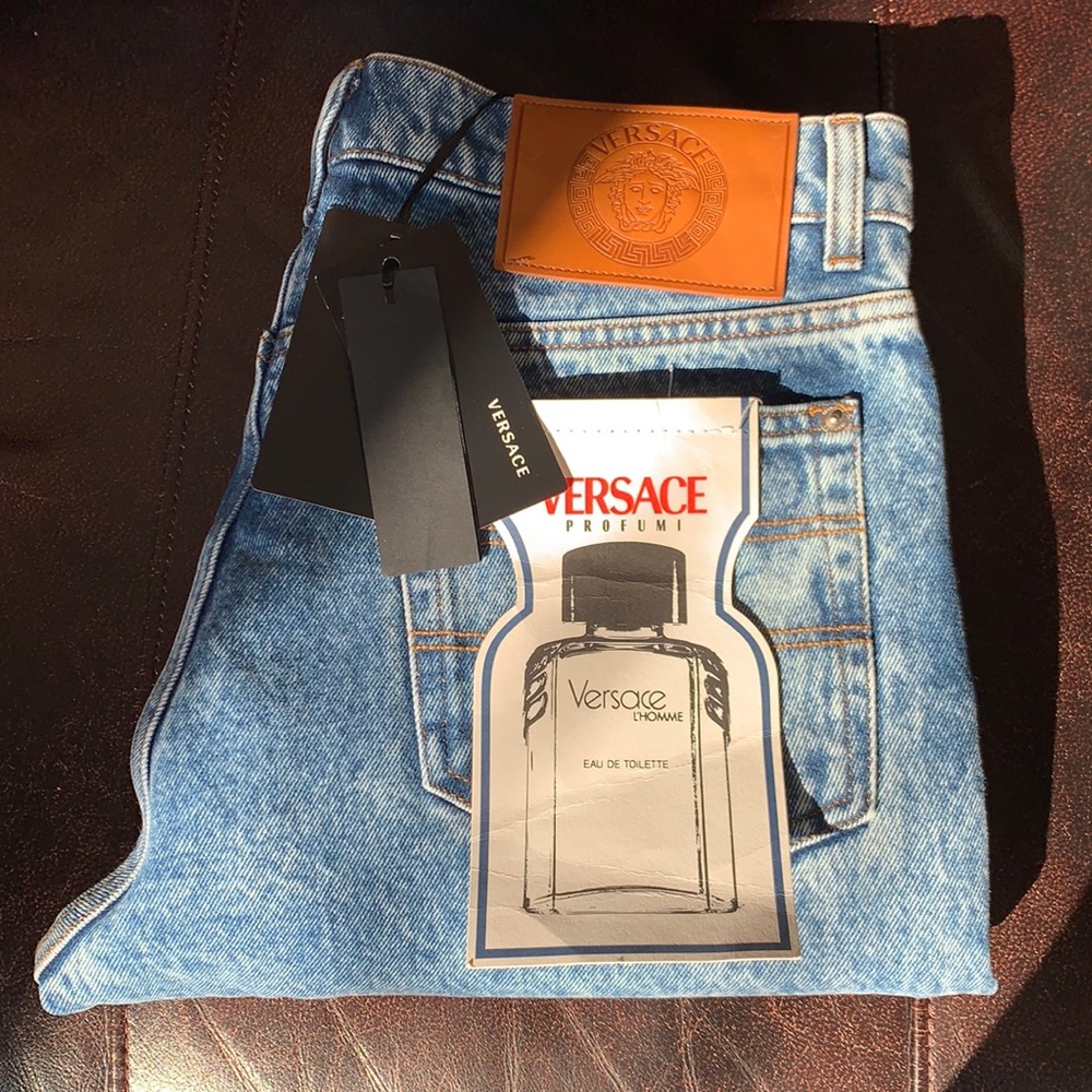 Versace men’s FINN FIT jeans NWT